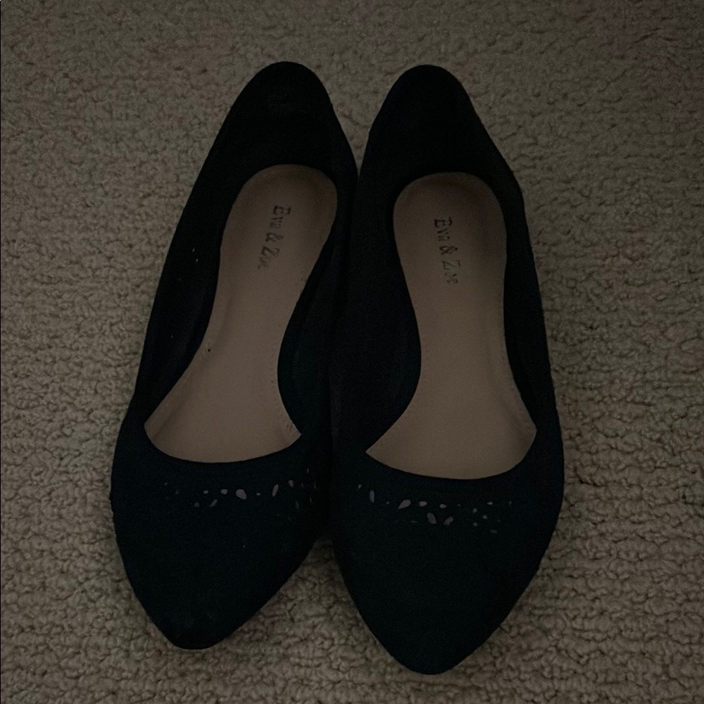 Eva and Joe Navy Blue Flats size 8